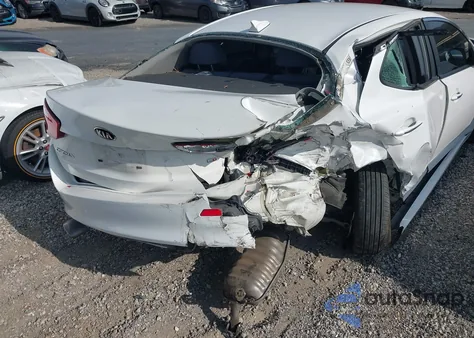 2015 Kia Optima Lx z USA, uszkodzony, nr VIN KNAGM4A7XF5661386